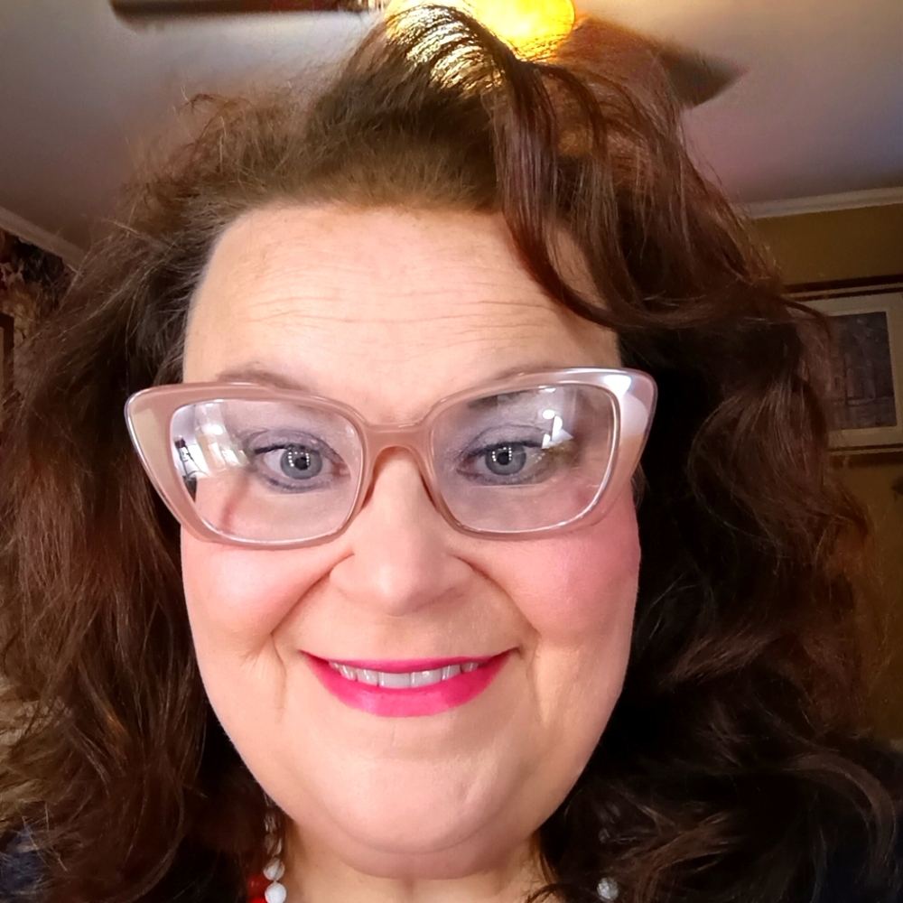 Meet your Posher, Ladonna
